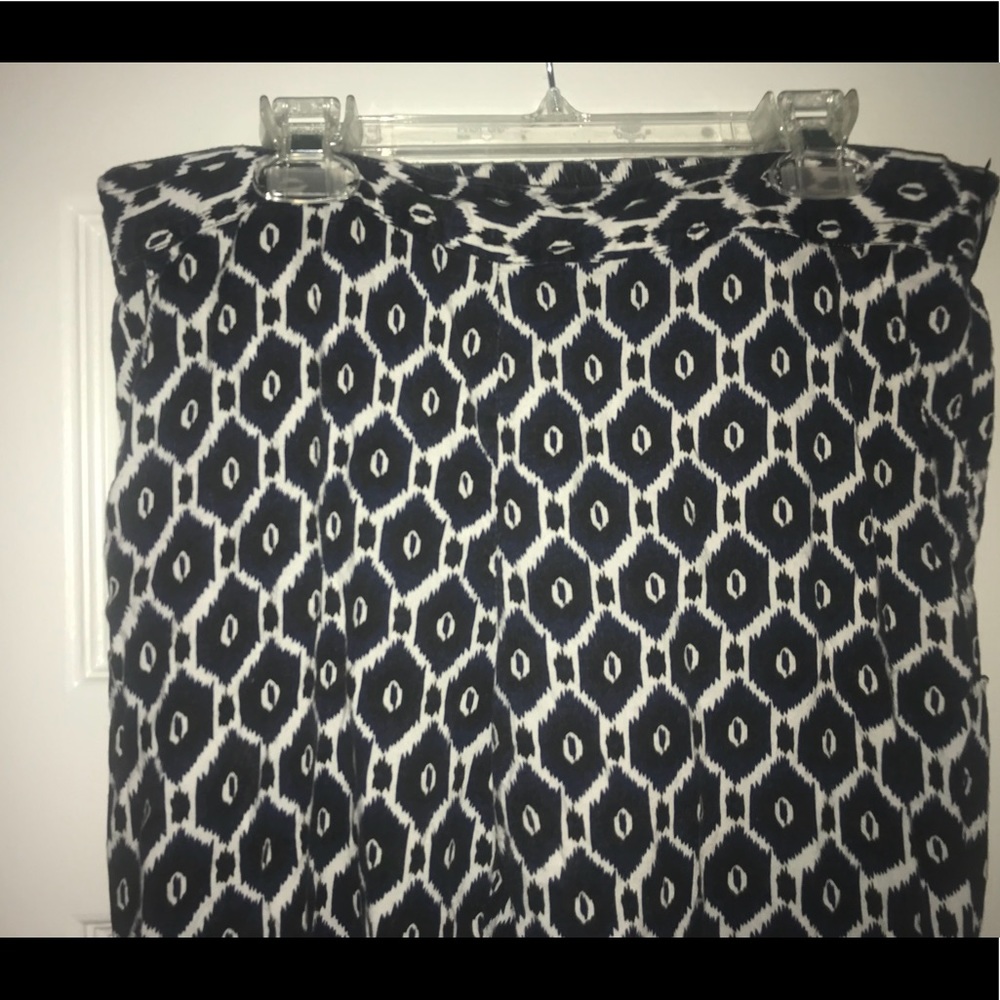 Patterned Flowy Pants - Picture 3 of 5